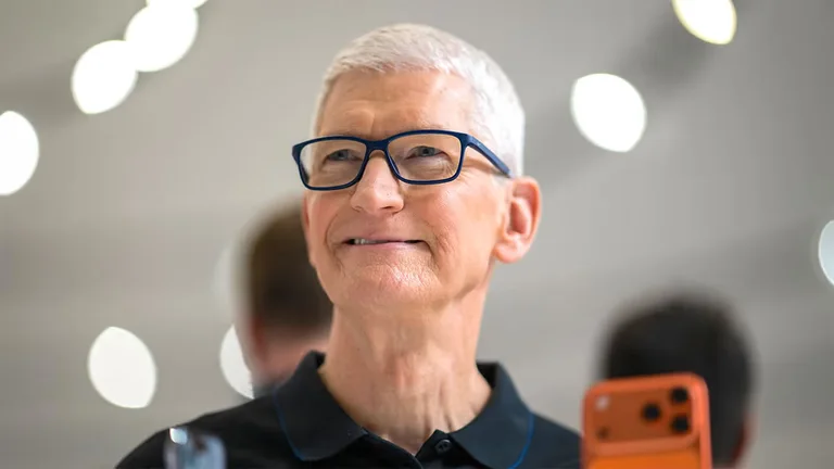 Apple CEO Transition: Passes Apple’s Next Chapter to John Ternus